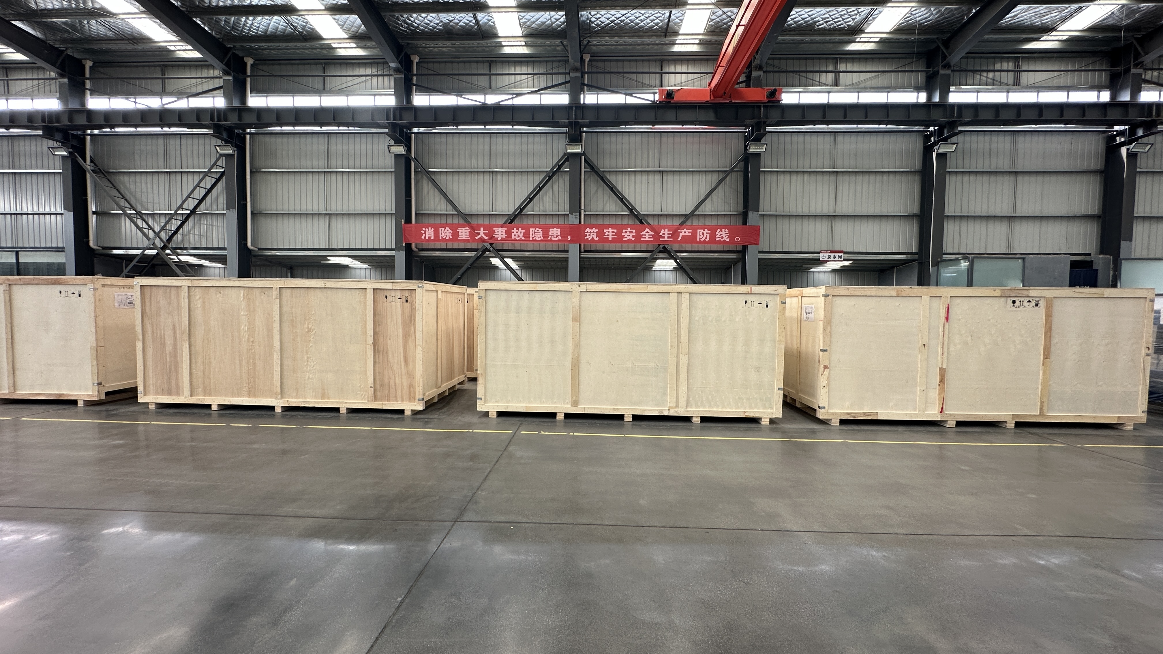 美奇斯13臺(tái)龍門式纏繞機(jī)揚(yáng)帆出海(圖1)